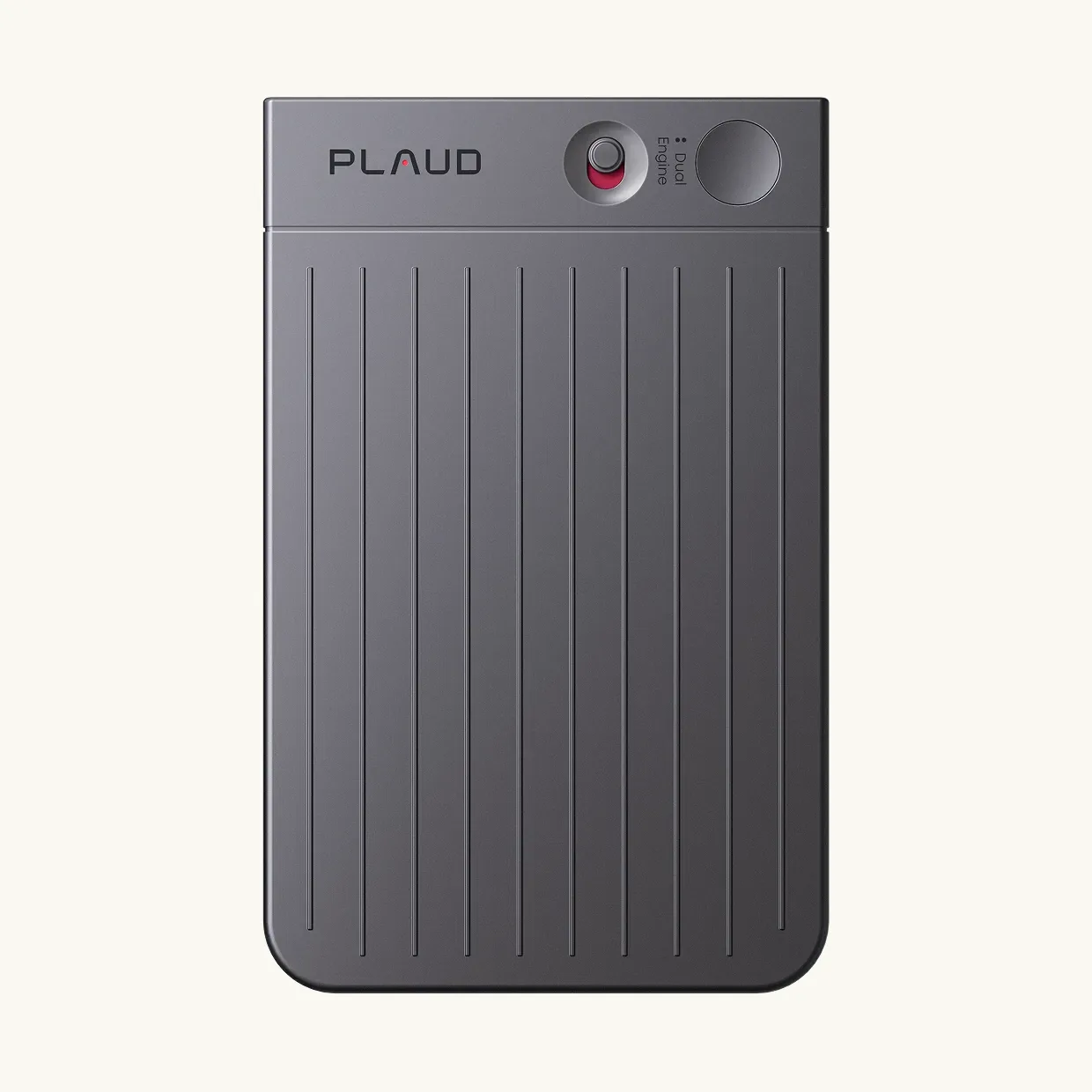 Le Plaud Note, enregistreur au format carte, sur fond noir